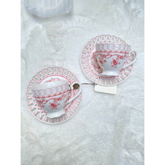 Veroni Dyramics design 4 pcs tea party set for 2 teacup and saucer white pink - Picture 3 of 9